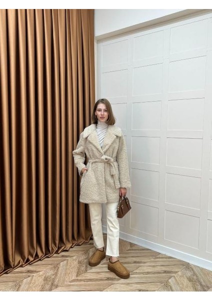 5523 Stilife Tüylü Yakalı Kaban