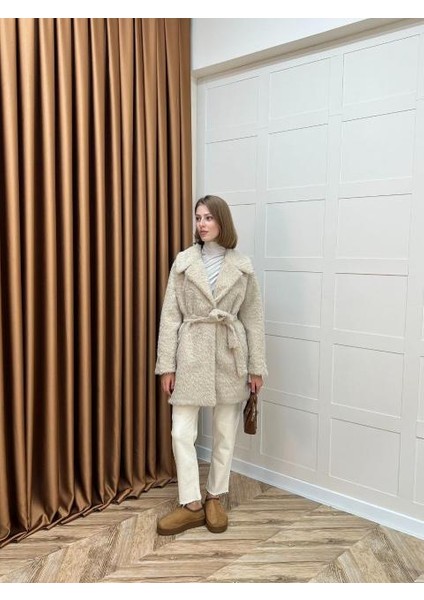 5523 Stilife Tüylü Yakalı Kaban fiyatları