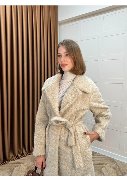 5523 Stilife Tüylü Yakalı Kaban modelleri