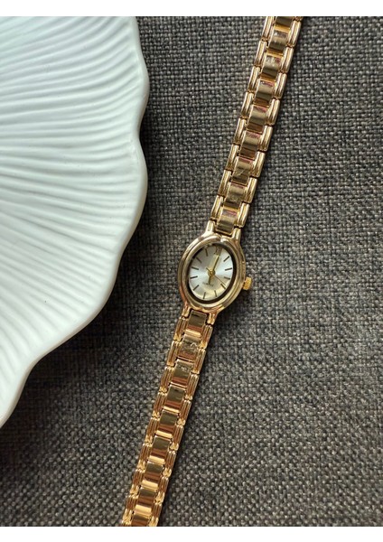 Retro Minimal Metal Kordon Vintage Kadın Kol Saati Minik fırsatları