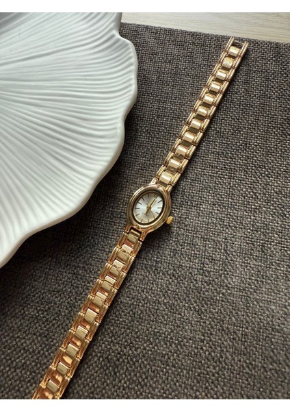 Retro Minimal Metal Kordon Vintage Kadın Kol Saati Minik