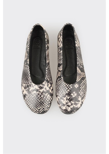 Bej Hayvan Desenli Deri Kadın Günlük Ayakkabı fırsatları