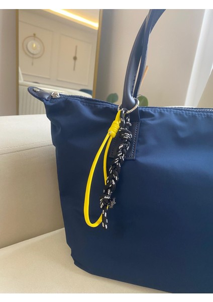 Paraşüt Model Büyük Boy Kadın Çanta modelleri