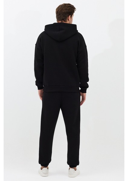 Erkek Pamuklu Nakışlı Oversize Kapüşonlu 3 Iplik Kanguru Cepli Basic Eşofman Takımı Siyah - L