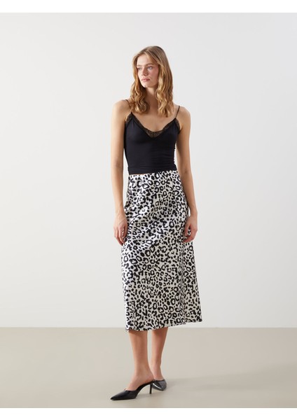 Yeni Sezon V Yaka Dantel Detaylı Crop Kadın Bluz fiyatları