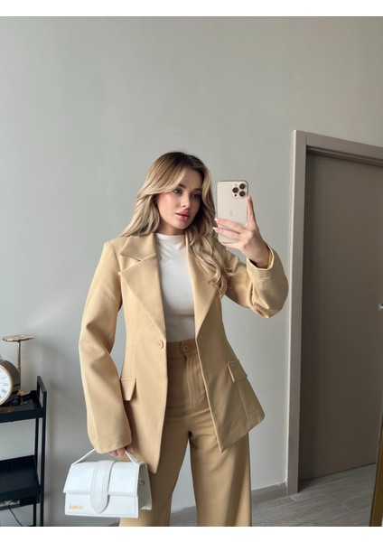 Beli Daralan Orta Boy Astarlı Vatkalı Tasarım Cep Detay Premium Blazer Ceket Yüksek Bel Palazzo Pantolon Ikili Şık Muadil Takım