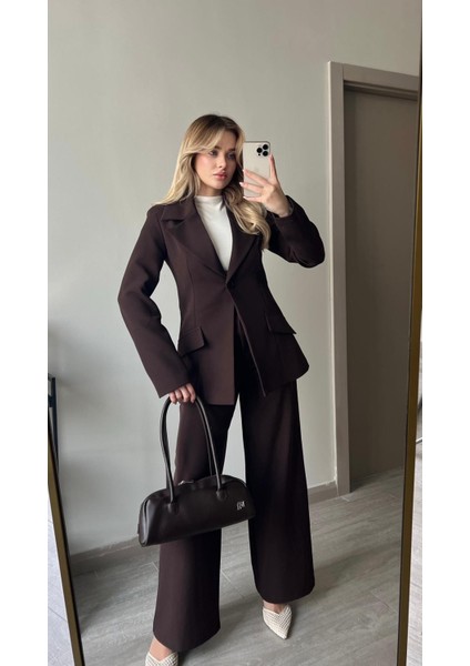 Beli Daralan Orta Boy Astarlı Vatkalı Tasarım Cep Detay Premium Blazer Ceket Yüksek Bel Palazzo Pantolon Ikili Şık Muadil Takım