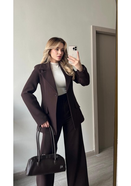 Beli Daralan Orta Boy Astarlı Vatkalı Tasarım Cep Detay Premium Blazer Ceket Yüksek Bel Palazzo Pantolon Ikili Şık Muadil Takım