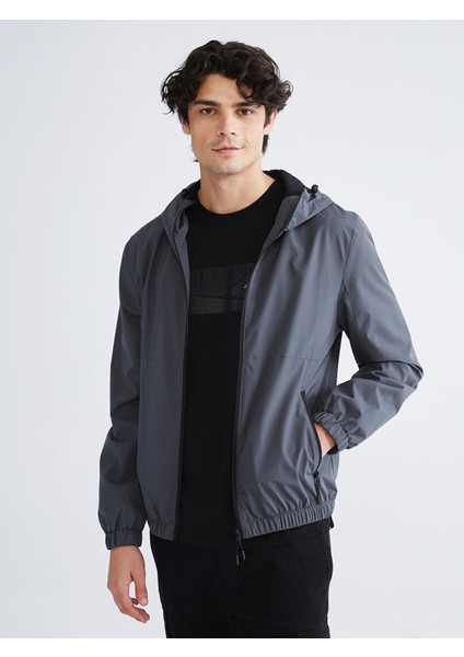 Yeni Sezon Standart Kalıp Kapüşonlu Erkek Yağmurluk