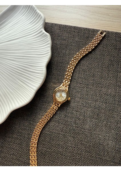 Retro Minimal Metal Kordon Vintage Kadın Kol Saati Minik