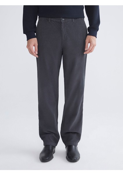 Yeni Sezon Bol Kalıp Kadife Erkek Pantolon fiyatları