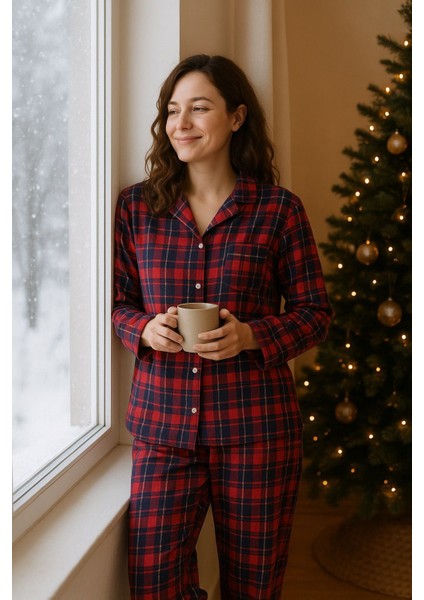 Kırmızı Ekose Desenli %100 Pamuklu Düğmeli Kadın Pijama Takımı – Yumuşak Süet Dokulu Rahat Kesim fiyatları