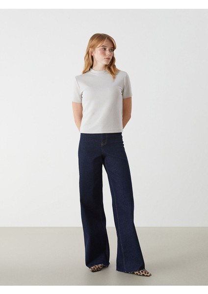 Yeni Sezon Dik Yaka Kadın Tişört fiyatları