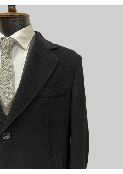 Siyah Sivri Yaka Uzun Erkek Kaban modelleri