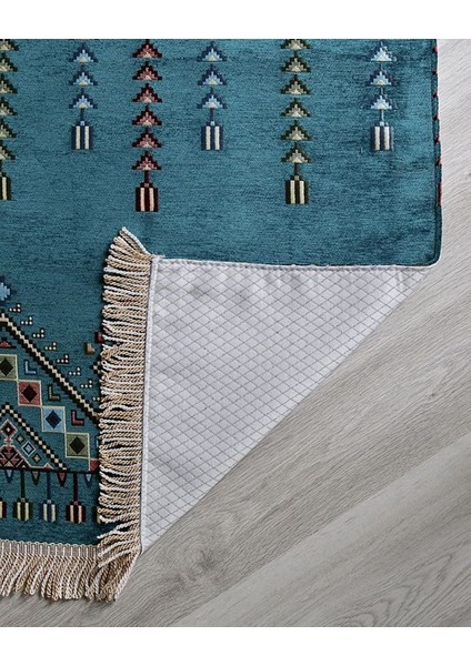 Çeyizlik Hediyelik Seccade Set– Kilim Desenli Astarlı Kadife Seccade, Eşarp, Kristal Tesbih, Erkek Tesbihi, Takke ve Esans Özel Kutulu