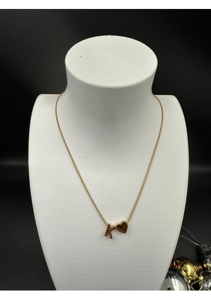 Altın Renk K Harfi ve Kalp Detaylı Çelik Kolye