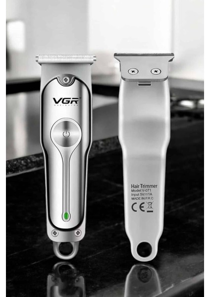 Tıraş Makinesi Güçlü Motor Şarjlı Uzun Pil Ömürlü - CHT6867-7554 modelleri