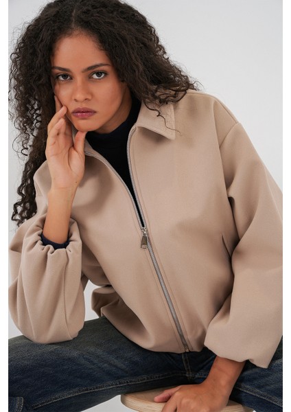 Kadın Büzgülü Oversize Kaşe Ceket 0728 - Bej modelleri