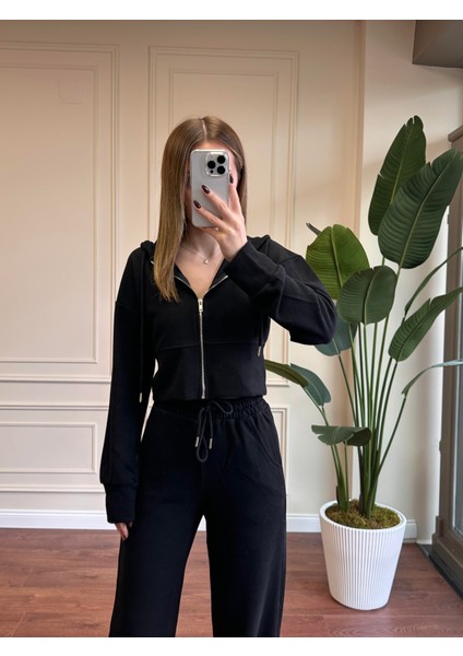 Kapşonlu Crop Eşofman Takımı- Siyah