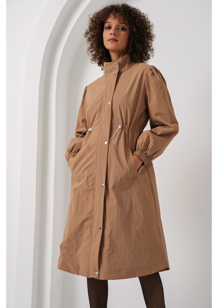 5939 Astarlı Uzun Trençkot - Camel modelleri