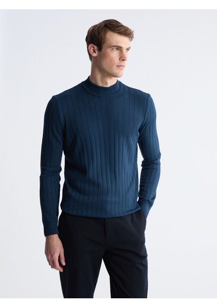 Yeni Sezon Yarım Balıkçı Yaka Erkek Triko Kazak