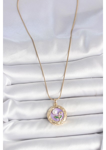 316L Çelik Gold Renk Zincir Mor Çiçek Işlemeli Inci Detay Potre Model Kadın Kolye fiyatları