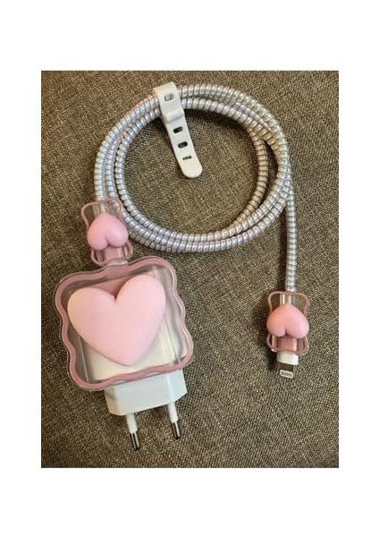 Go Aksesuar 18/20 W Şarj Cihazı ile Uyumlu 5 Parça Şarj Koruma Seti Kalp Model - Pembe fiyatları