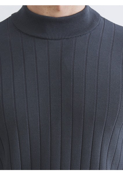 Yeni Sezon Yarım Balıkçı Yaka Erkek Triko Kazak modelleri