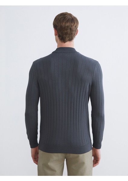 Yeni Sezon Yarım Balıkçı Yaka Erkek Triko Kazak fırsatları