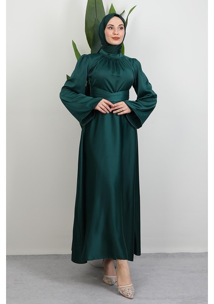 Nazlı Tesettür Elbise Zümrüt