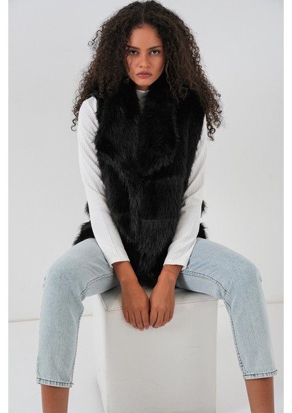 6804 Kadın Kürklü Yelek - Siyah fırsatları