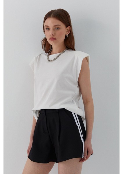 Şeritli Şort Siyah modelleri