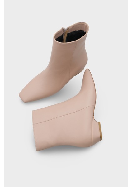 Evie Kısa Topuklu Yandan Fermuarlı Küt Burun Kadın Bot fırsatları