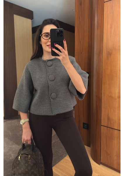 Kaplama Düğmeli Triko Hırka- Antrasit