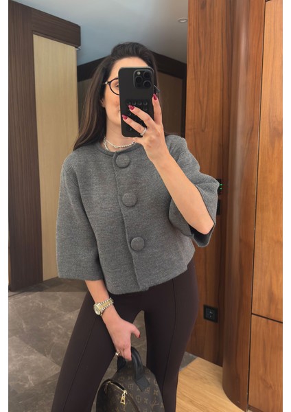 Kaplama Düğmeli Triko Hırka- Antrasit modelleri