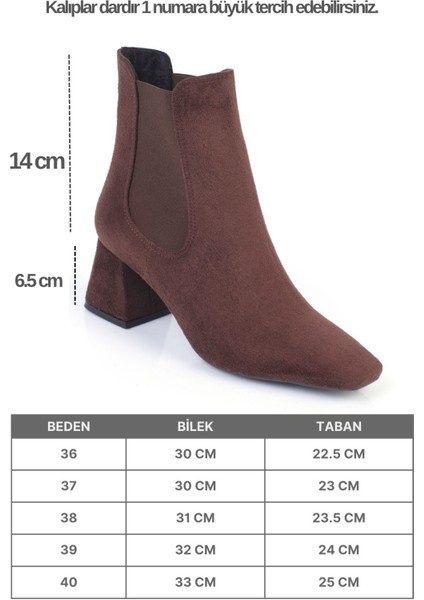 Ronny Sivri Burunlu Yandan Lastikli Kadın Bot