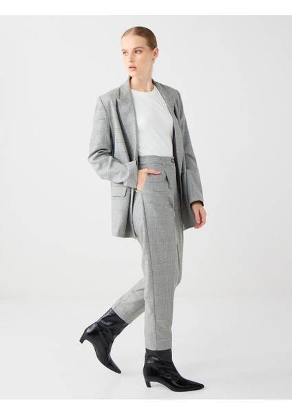 Grı Normal Bel Düz Kesim Desenli Dokuma Pantolon fiyatları