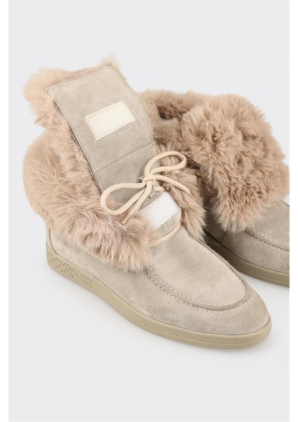 Bej Deri Kadın Günlük Bot fırsatları