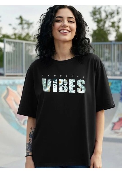 Kadın Baskılı Oversize T-Shirt - Siyah modelleri
