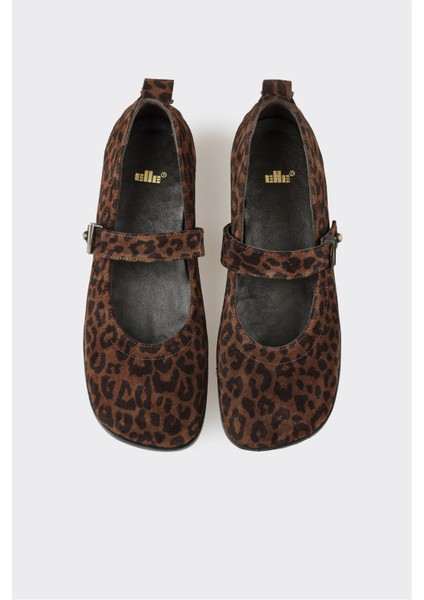 Kahve Hayvan Desenli Deri Kadın Günlük Ayakkabı fırsatları