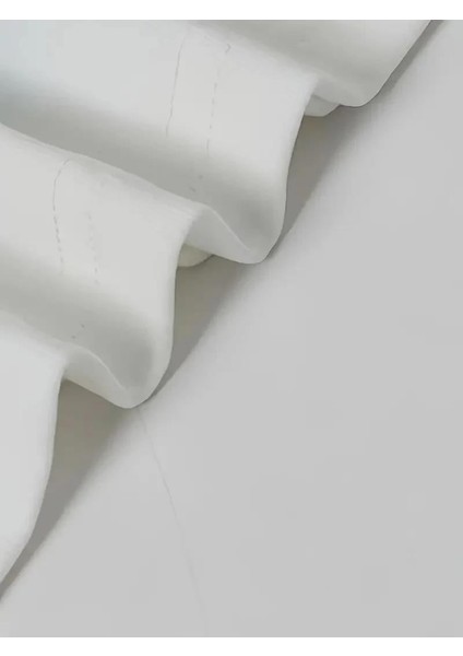 Ördek Baskılı ve Yuvarlak Yakalı Kadın Günlük Büyük Boy Siyah Tişört. - Beyaz fiyatları