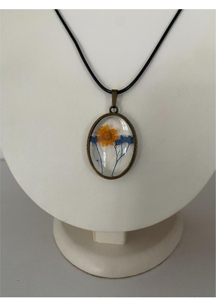 Kurutulmuş Sarı Çiçek Figürlü Kolye Siyah Deri Ipli fiyatları