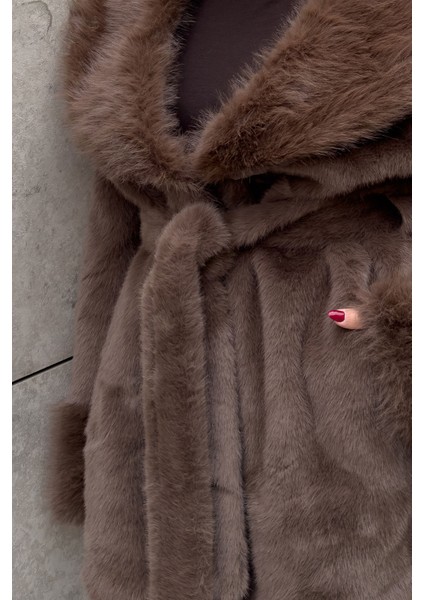 Marisse Bağlama Detay Oversize Kürk- Kahverengi fiyatları