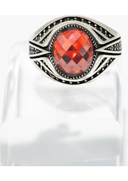 Zincir Detaylı Kırmızı Taşlı 925 Ayar Gümüş Erkek Yüzük – Güçlü ve Modern Tasarım