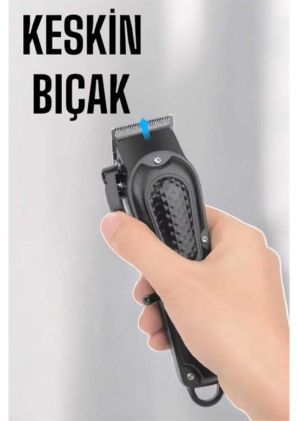 Suya Dayanıklı Tıraş Makinesi Keskin Bıçaklı Dijital Göstergeli Şarjlı - CHT8391-3791