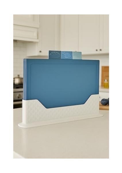 Ocean 4 Parça Plastik Kesme Tahtası Seti + – Renkli, Hijyenik, Kaymaz 3 Adet Gıda Hazırlama Tahtası – 31X20 cm Sebze Et Balık Kesim Tahtası – Mutfak Düzenleyici Organizer fiyatları