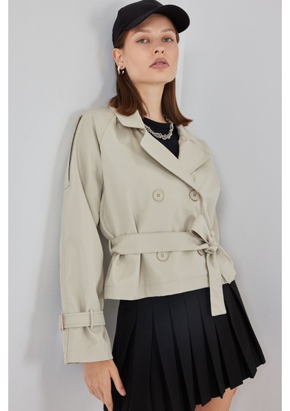 Kadın Kemerli Kısa Trençkot 5970 - Taş indirimleri