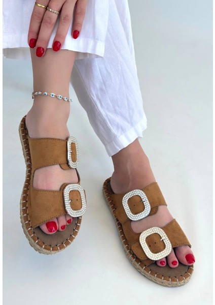 Sptrns Hertas Vizon Nubuk Tokalı Terlik (Numara: 39) fiyatları