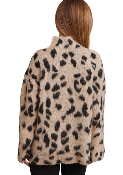 Leopar Desenli Oversize Balıkçı Yaka Kadın Kazak - Yumuşak Dokulu Kışlık Triko modelleri