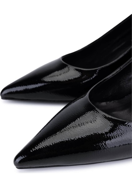 Kadın Suni Deri Siyah Rugan Topuklu Ayakkabı 1160 2026 Bn Ayk SK25-26 Sıyah Krsk Rgn modelleri